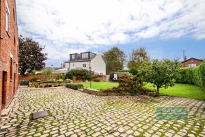 Photo 14- click for photo gallery